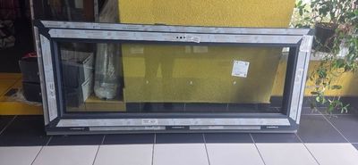 Plastové okno 1710x700 Obojstraný Antracit